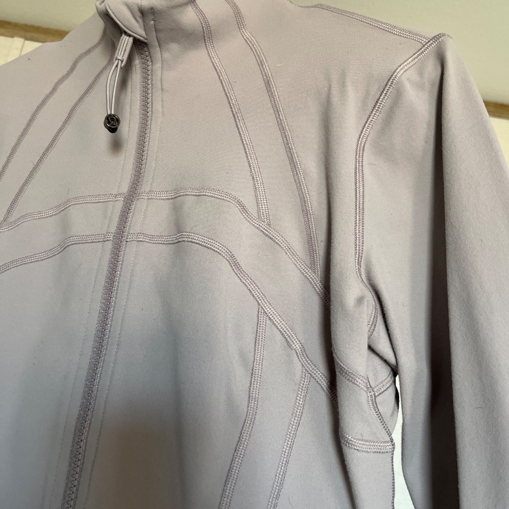 LuLuLemon jacket - Picture 2 of 3